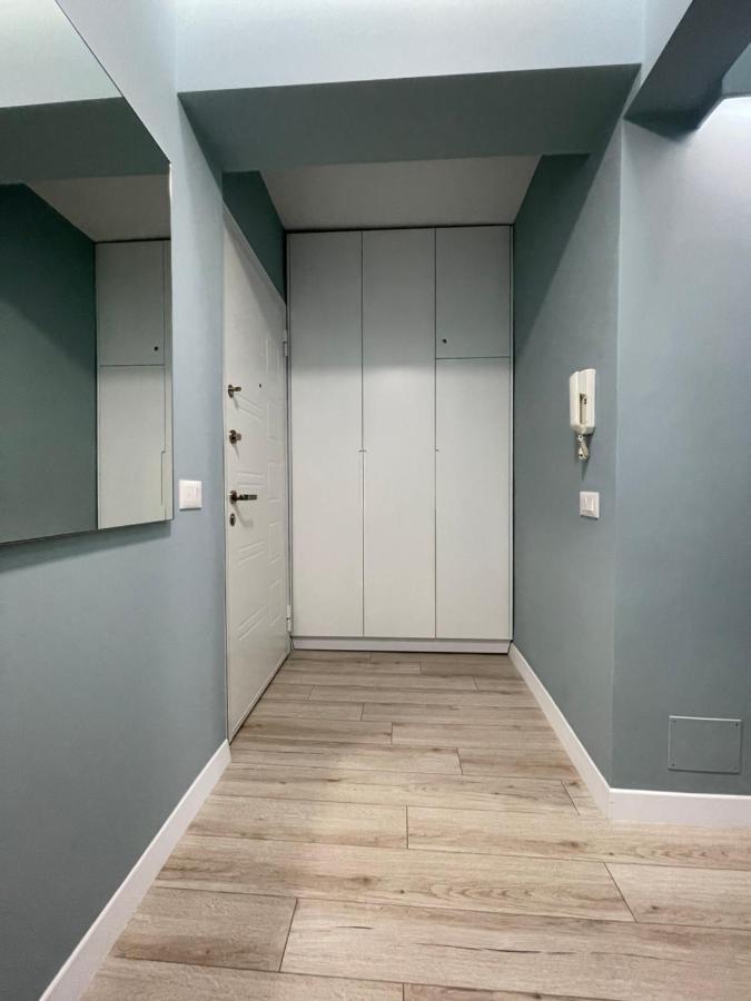 Comfort Apartment In City Center Tirana Kültér fotó